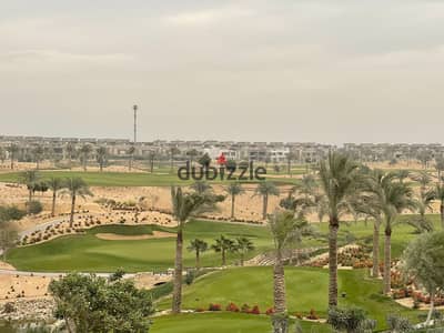 للبيع فيلا بمنتجع سيتى فيو مساحة الارض 787 م مسطح المبالى 681 متر
