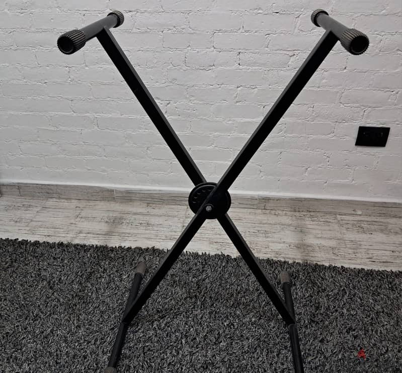 Yamaha protable ground np-30 1