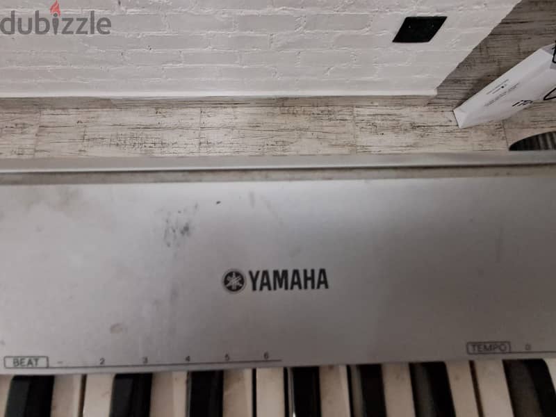Yamaha protable ground np-30 6