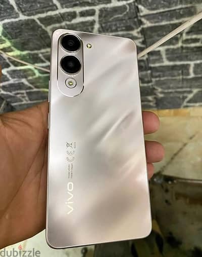 vivo y04