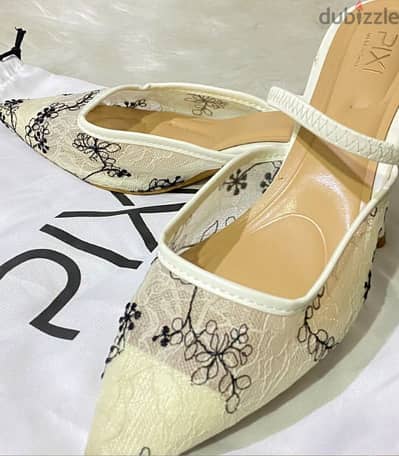 pixie kitten heels