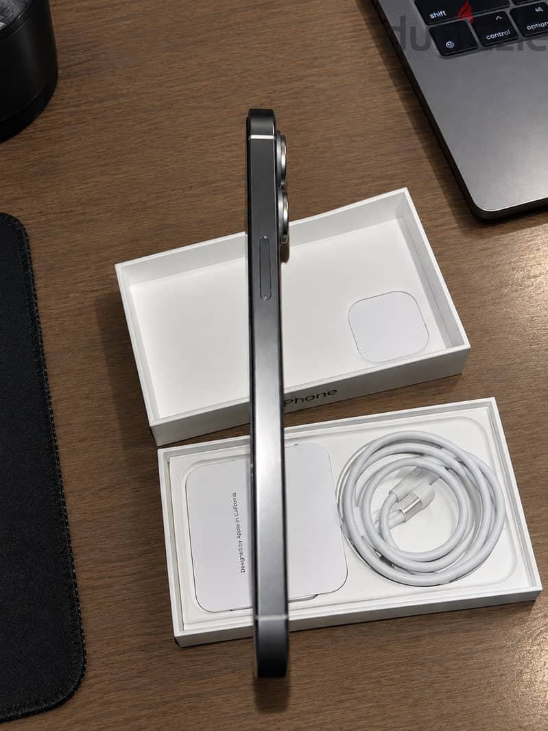 Apple - iPhone 15 Pro Max 1