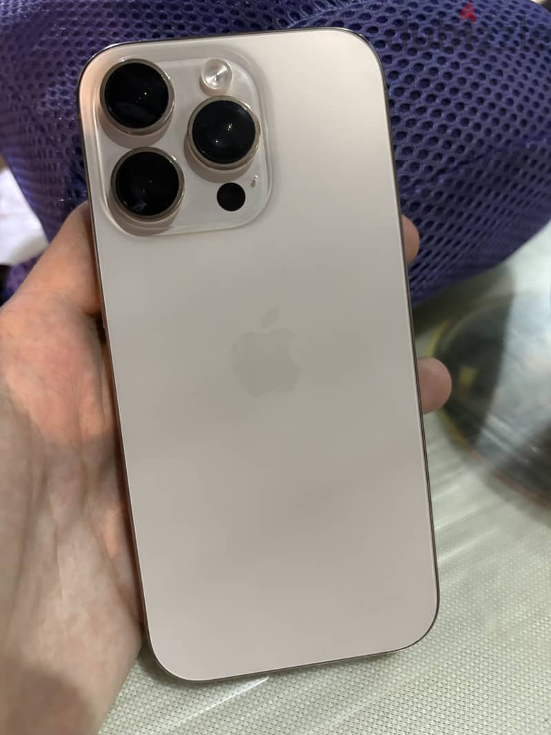 Apple - iPhone 16 Pro 1
