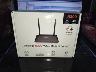 راوتر اتصالات جديد بكررتونته بكل مشتملاته