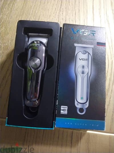 ماكينه حلاقه VGR بالكرتونه