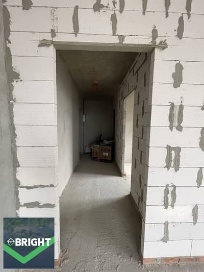A spacious apartment for sale in Bloomfields, featuring a built-up area of 190 sqm and located on the second floor. The unit offers a practical and