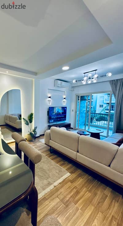 Luxury Hotel-Style Furnished Apartment for Rent – The Address Sheikh Zayed
