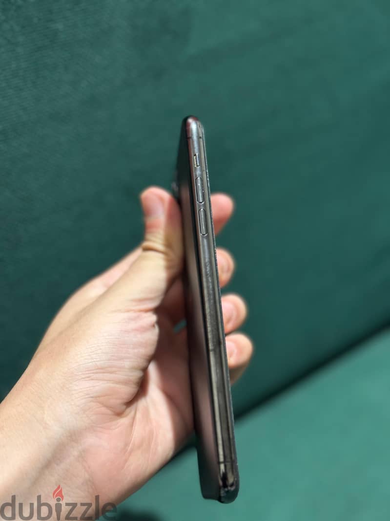 Apple - iPhone 11 Pro Max 7