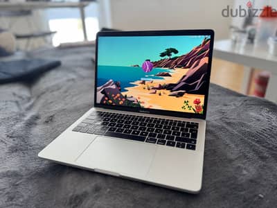 ** MacBook Pro 13-inch 2017 وارد ألمانيا**