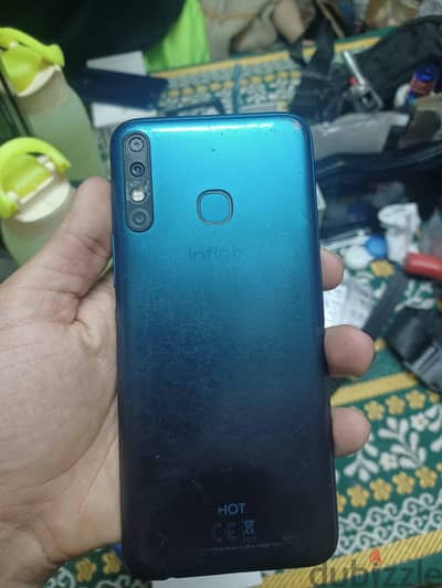 Infinix Hot 8