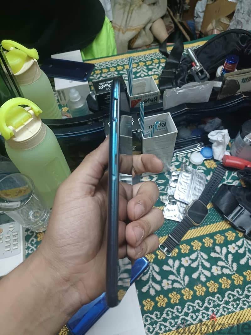 Infinix Hot 8 5