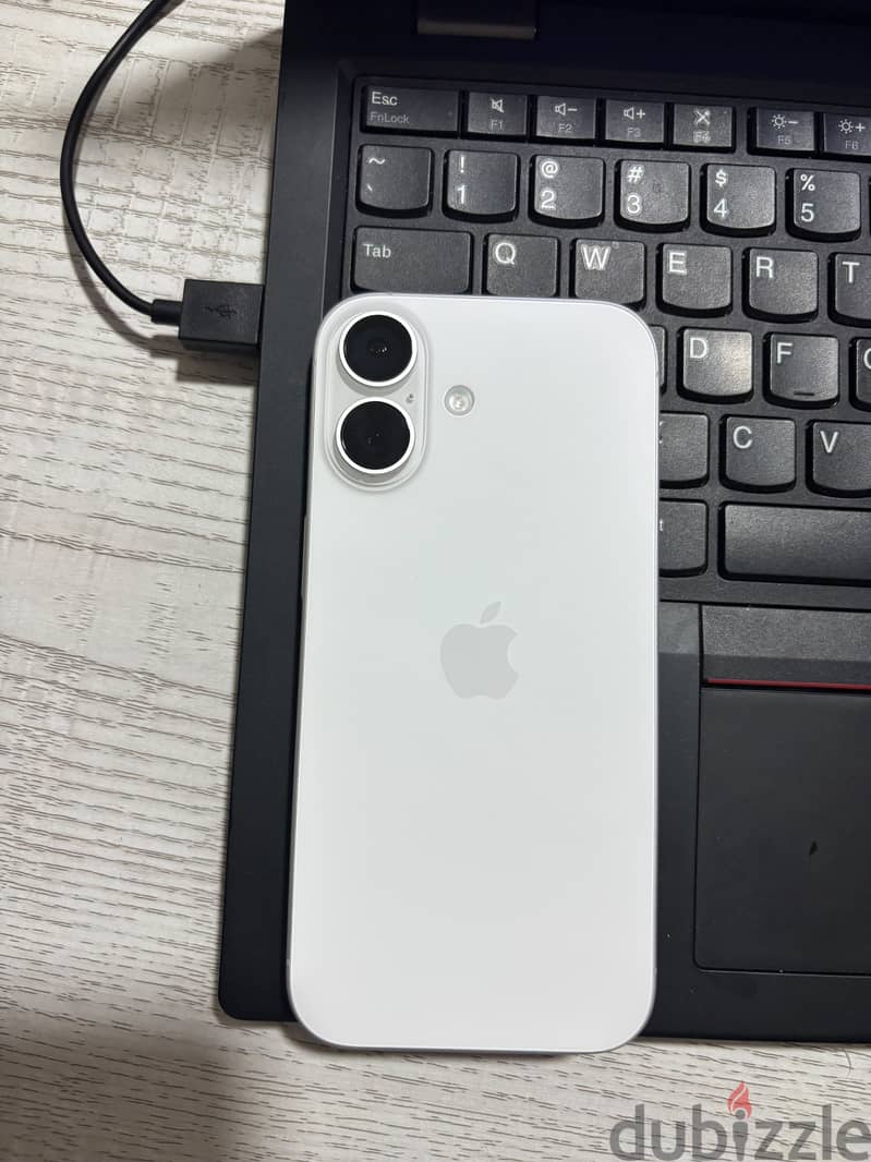 Apple - iPhone 17 3