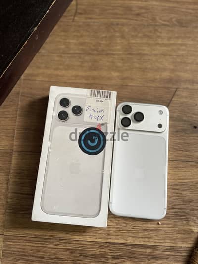iPhone 17 pro max 256 سيلفر