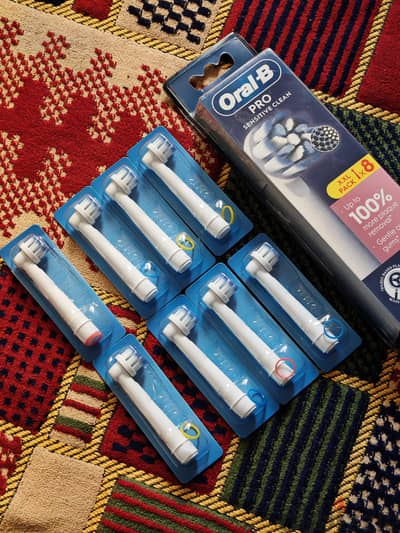 Oral-B Sensitive Clean Brush Heads x8