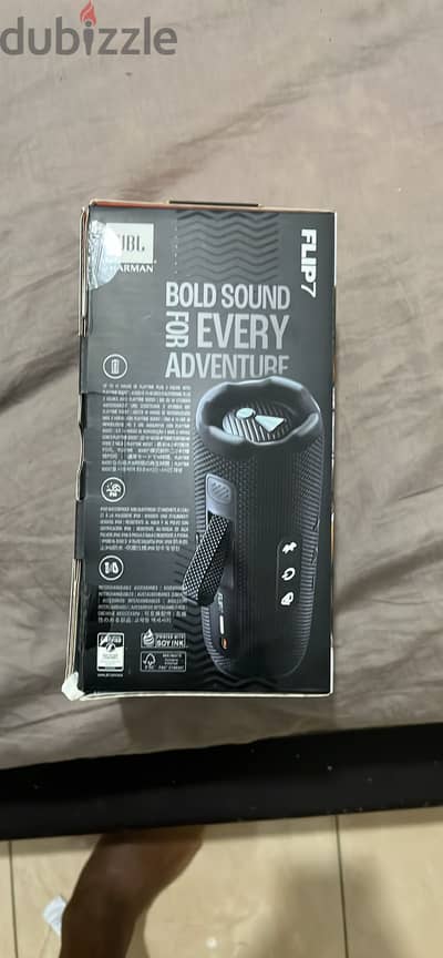 سماعة JBL  flip 7Tune 700 Series بحالة الممتازة بالعلبة