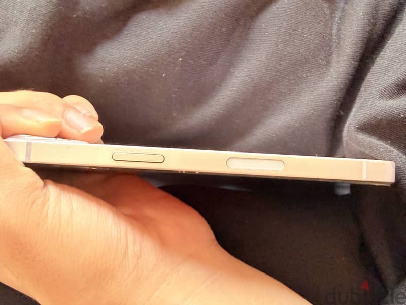 Apple - iPhone 13 4