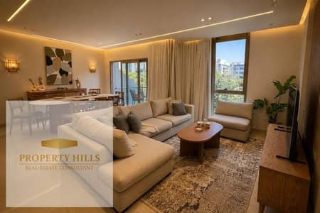 Fully Furnished Ground Floor Apartment with Private Garden for Sale in 90 Avenue – New Cairo    A 190 sqm ground-floor apartment with a private garden