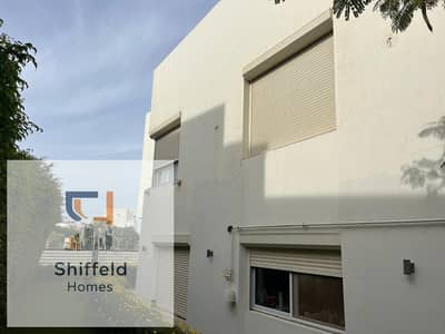 For Diplomatic and Luxurious Family( villa )4  beds with na For Rent at Hyde park New Cairo Fully Finished with private entrance Beside Mivida an Auc