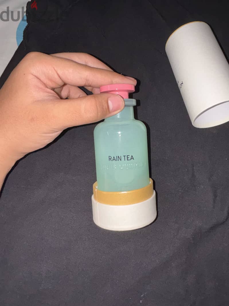 Louis vuitton rain tea 1
