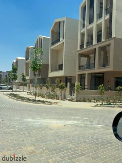 Sky House 260m Fully Finished For Sale In karmell