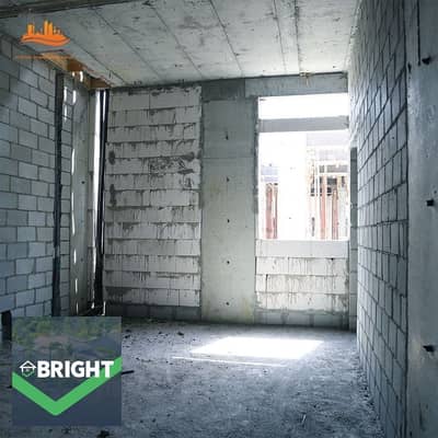 A typical apartment in Mountain View iCity October, featuring a built-up area of 129 sqm with a practical layout of 2 bedrooms, including 1 master bed
