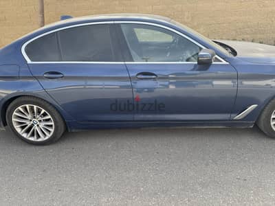 BMW 520 2023 luxury warranty and service contract سعر لقطة