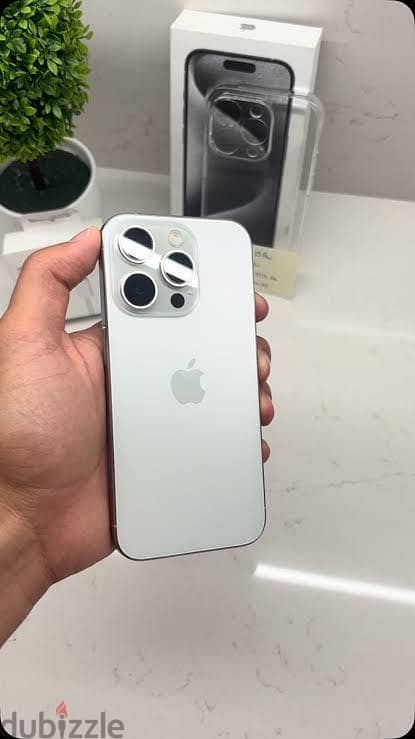 iPhone 15 Pro Max 1