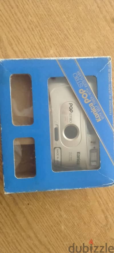 Konica تحف