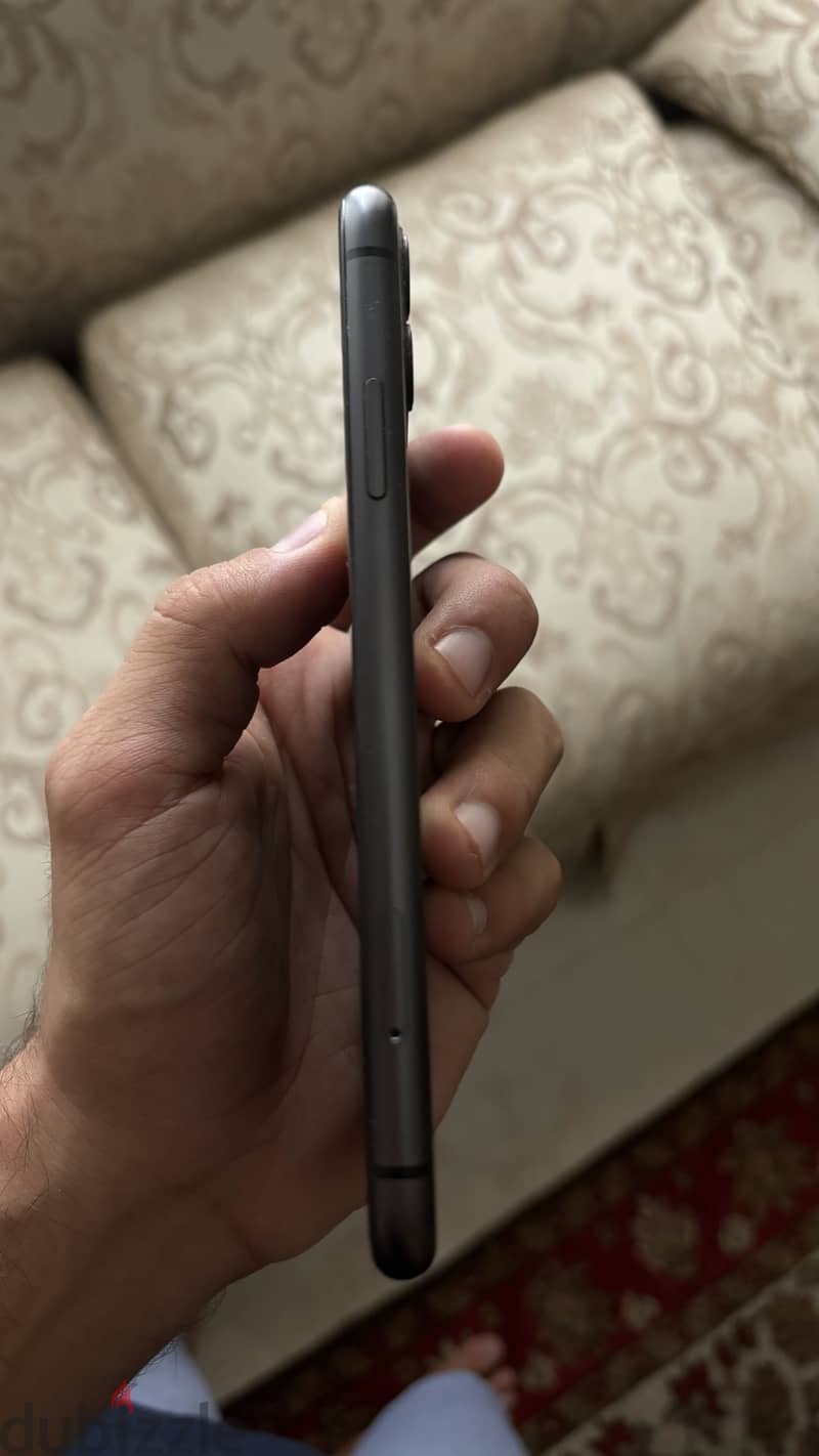 Apple - iPhone 11 3