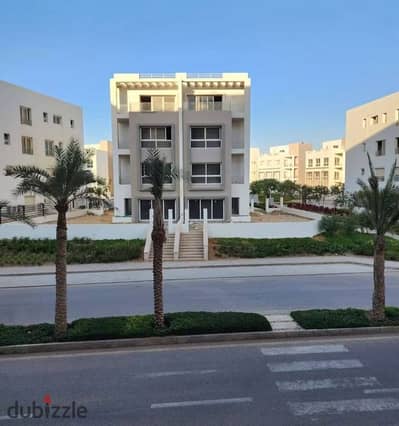 مطلوب مقدم [ 1,100,000 EGP ] أقساط علي 10 سنوات برؤية ممتازة للـ CLUBHOUSE امتلك شقة في كمبوند هايد بارك بالقرب من زد ايست علي بعد دقائق من لافيستا