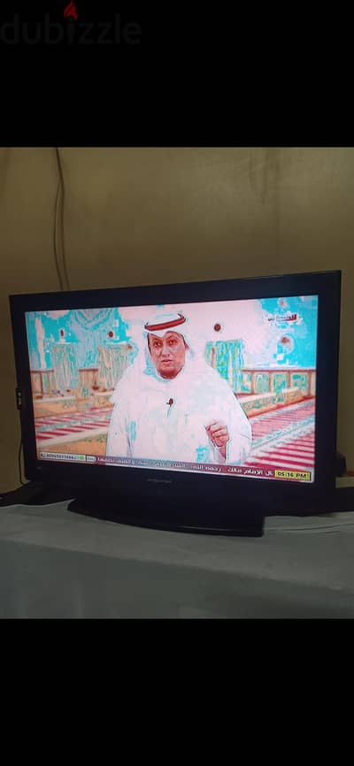 شاشة التلفزيون يونيفرسال 32 بوصة