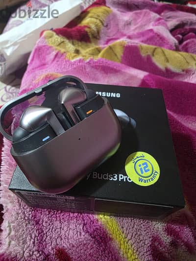 Samsung Galaxy Buds3 Pro - Silver - بحالة الزيرو - ضمان i2