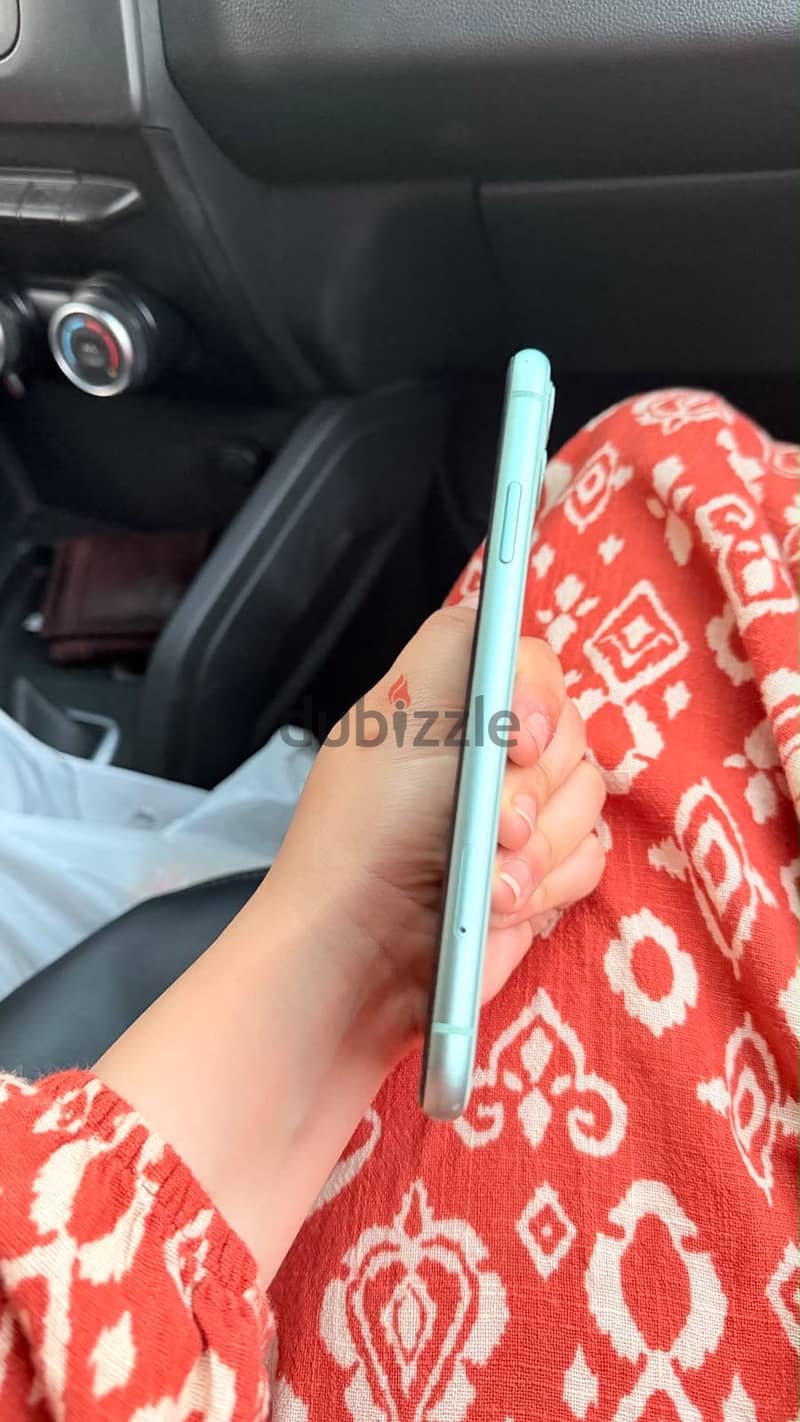 Apple - iPhone 11 1
