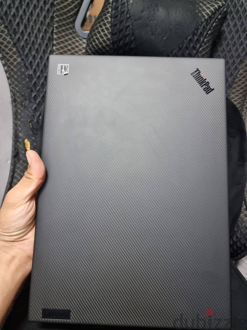 Lenovo ThinkPad P1 Gen 4 1