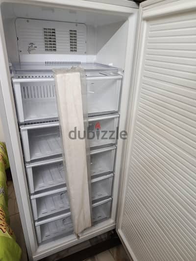 ديب فريزر توشيبا Toshiba GF-22H
