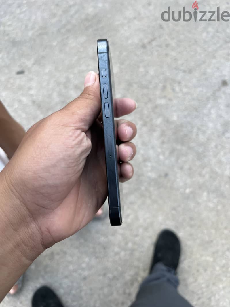 Apple - iPhone 15 Pro 4