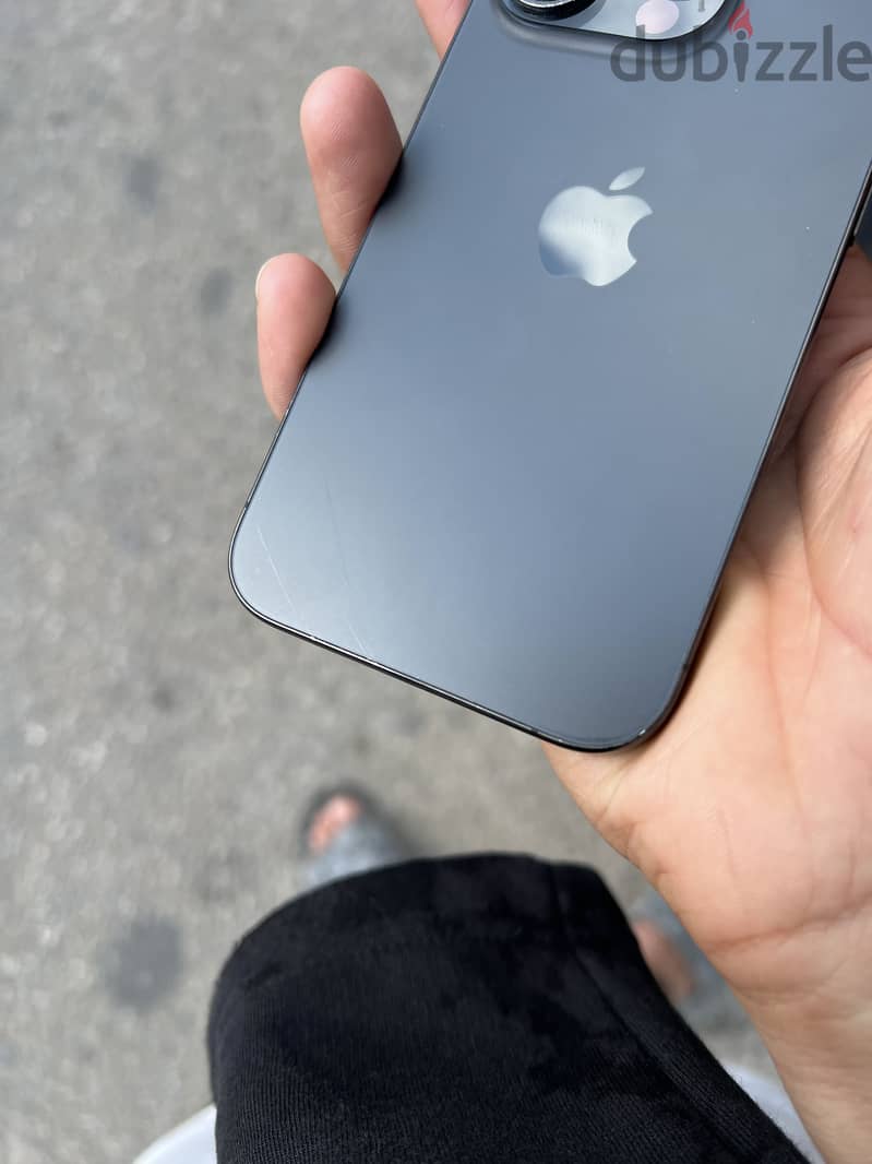 Apple - iPhone 15 Pro 6