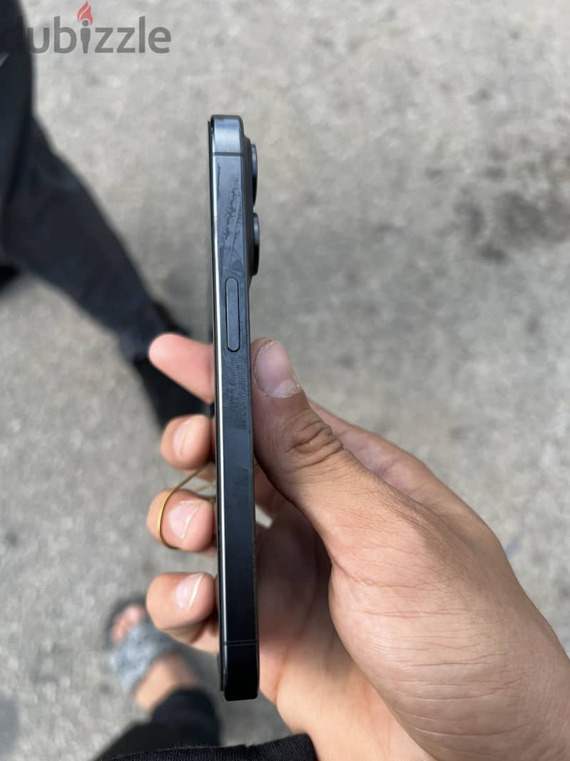 Apple - iPhone 15 Pro 9