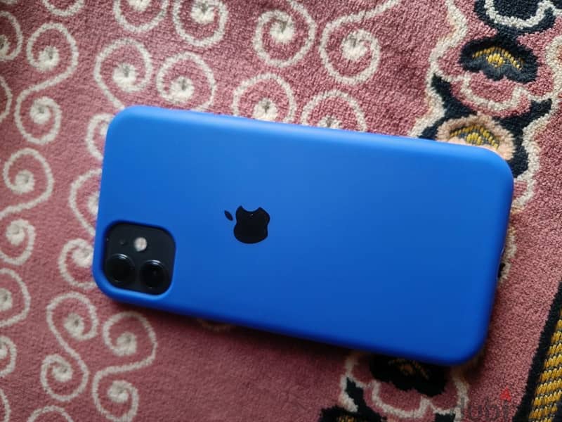 Apple - iPhone 11 4