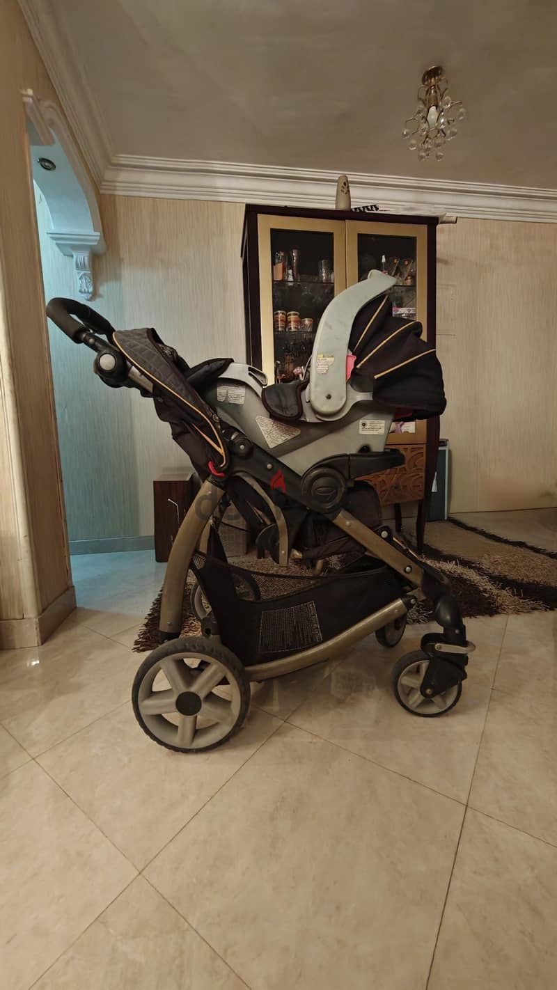 Graco Travel System - Stroller & Car seat 1