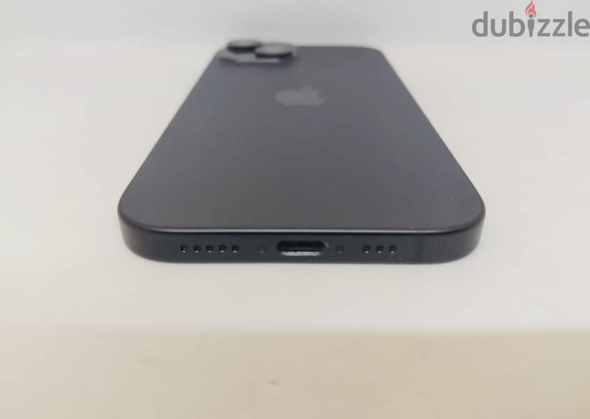 Apple - iPhone 15 4