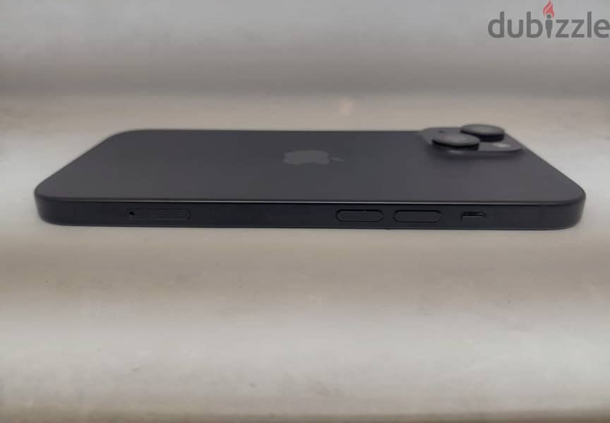 Apple - iPhone 15 6