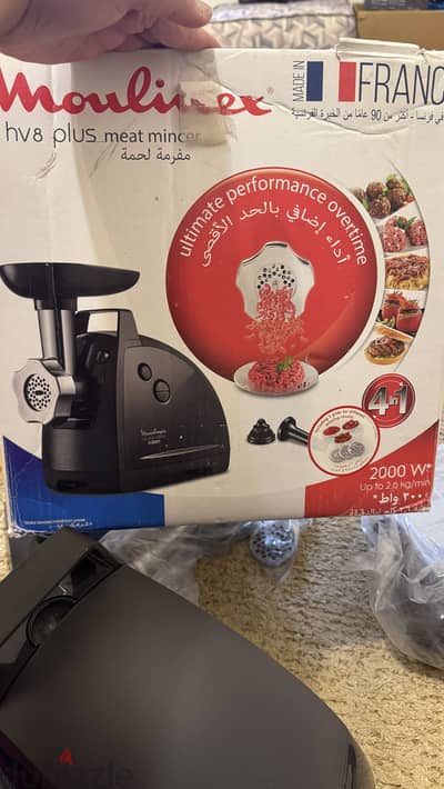 مفرمة لحمة Moulinex HV8 Plus 4 in 1 – جديدة لم تُستخدم نهائيًا