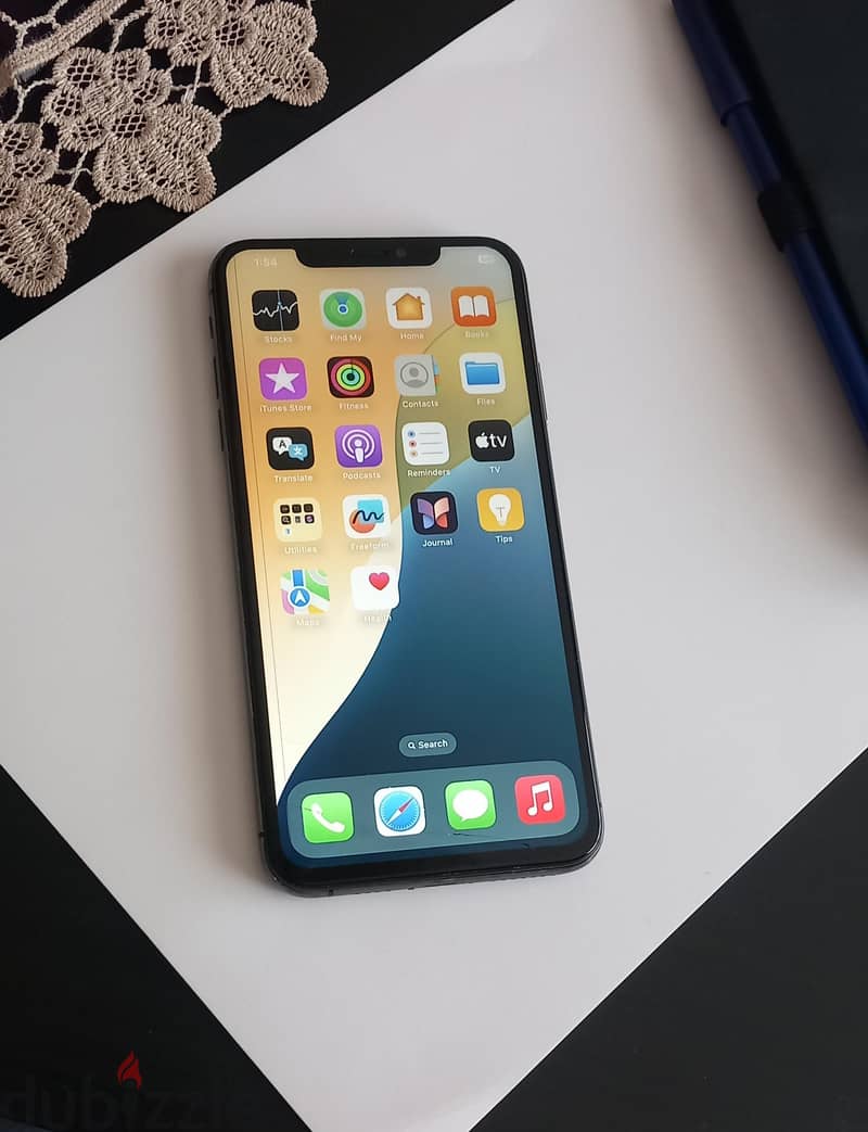 Apple - iPhone XS Max 5