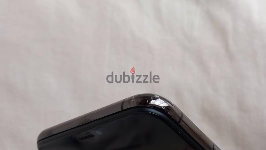 Apple - iPhone XS Max 14
