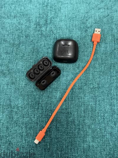 JBL Tune Flex Original – Like New Condition – purchased from Germany