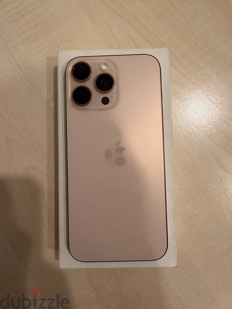 Apple - iPhone 16 Pro Max 12