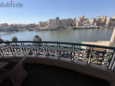 شقة ٢٥٠ متر على النيل اعلى معرض الغلبان للسيارات شارع الجمهورية