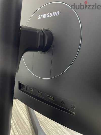 Samsung Curved Monitor 24 inch