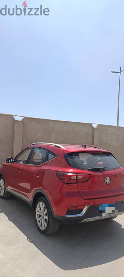 ام جى زد إس 2022